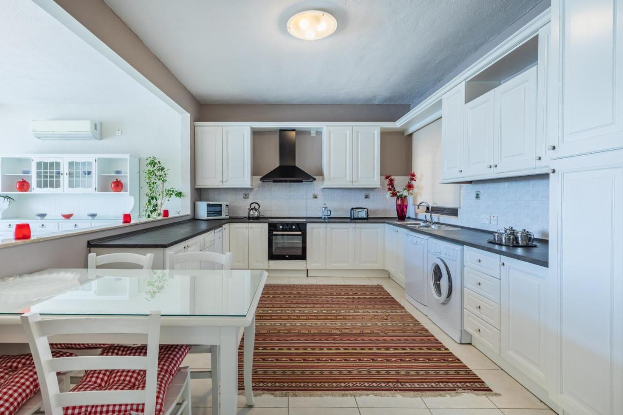 Stunning - Seafront 3-Bedroom 6Th Floor Sliema Esterno foto