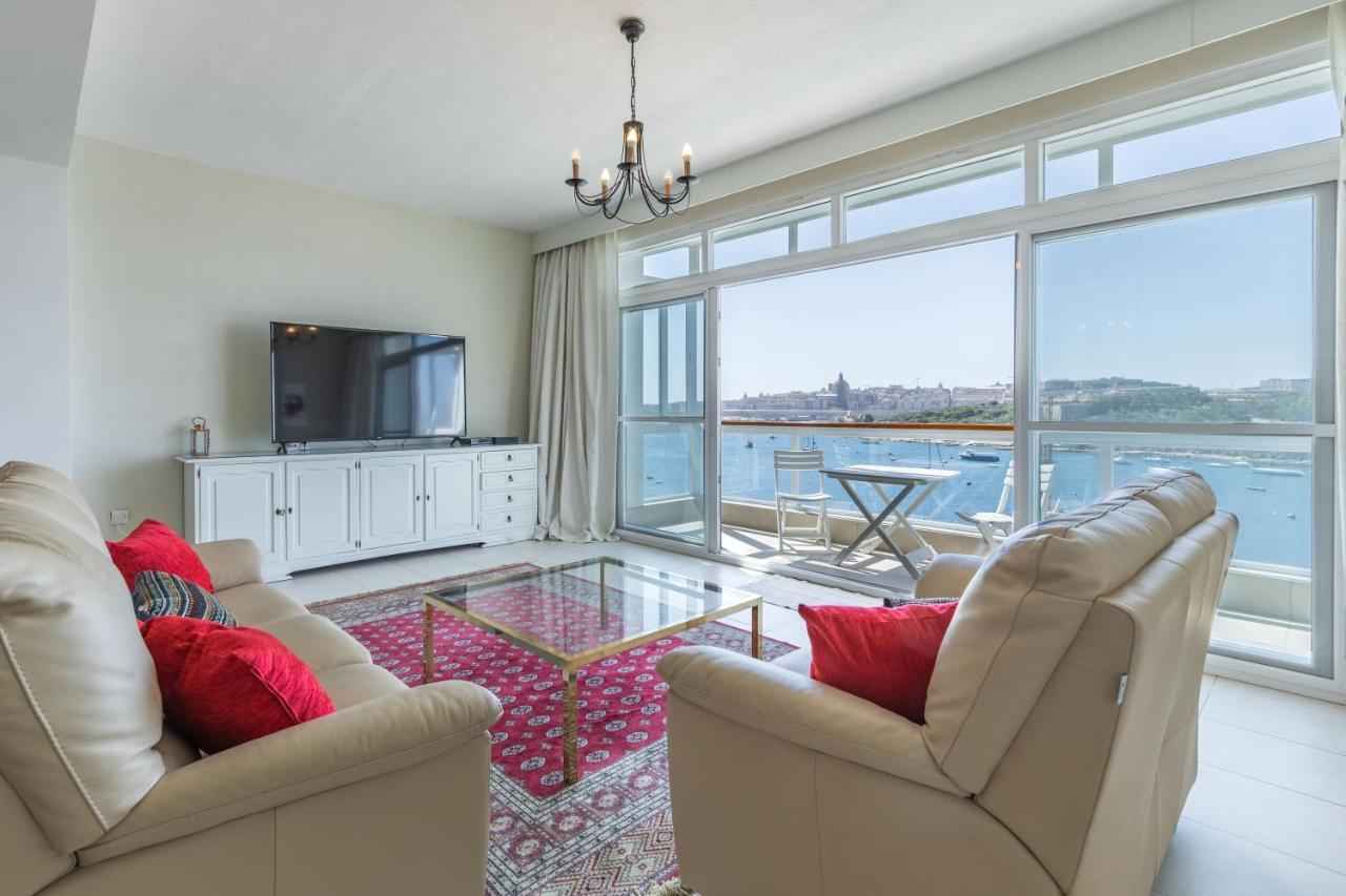 Stunning - Seafront 3-Bedroom 6Th Floor Sliema Esterno foto